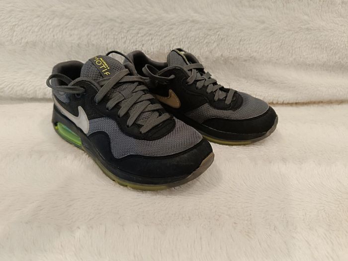 Baskets Air Max taille 36 - photo numéro 3