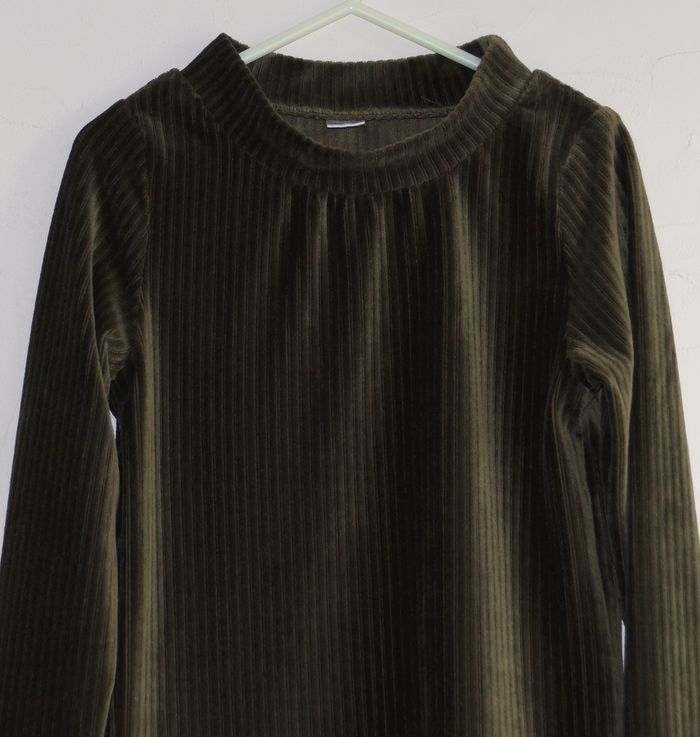 TEE-SHIRT A COL - photo numéro 2