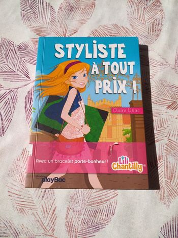 Livre "Styliste à tout prix" tome 1
