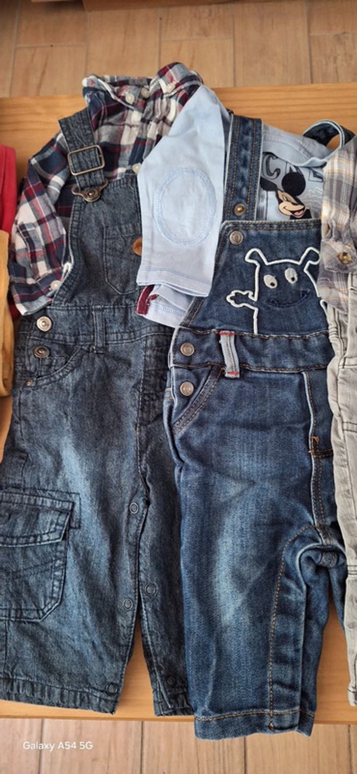 Lot de vêtements 6 mois de 19 pièces - photo numéro 3
