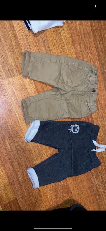 Jeans et survêtement garçon 3 mois