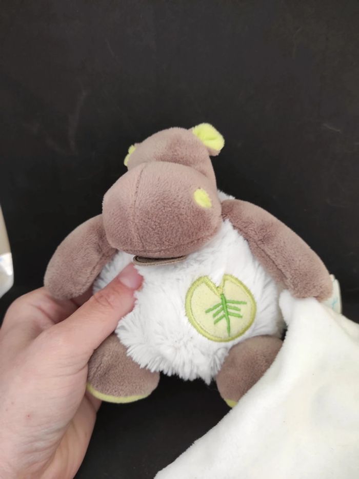 Bn048 Baby Nat' Bazile Hippopotame doudou plat mouchoir #geektradedoudou - photo numéro 2