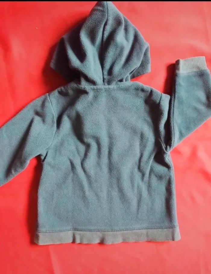 Veste polaire Gilet à capuche avec zip - photo numéro 3