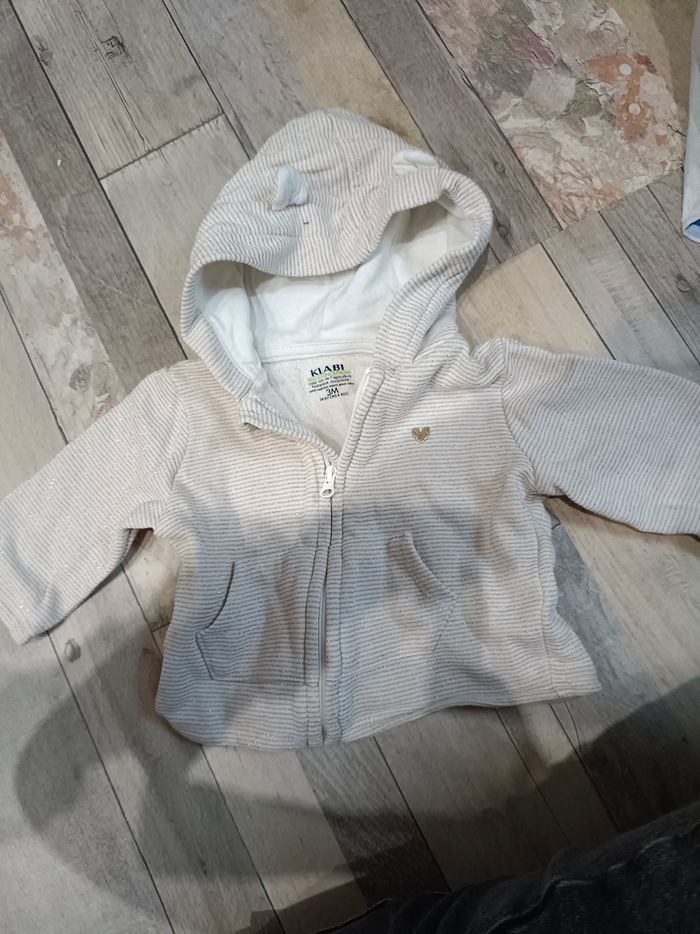 Ensemble bébé 3 mois - photo numéro 2