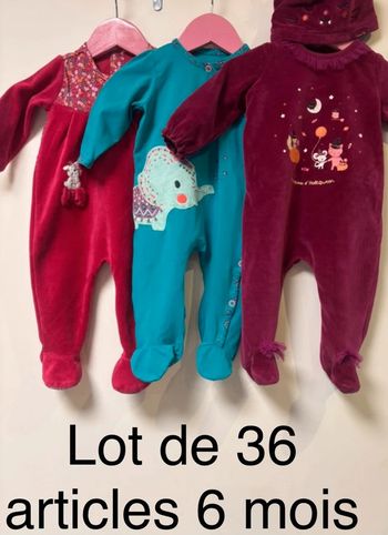 Superbe lot de 35 articles 6 mois plusieurs marques