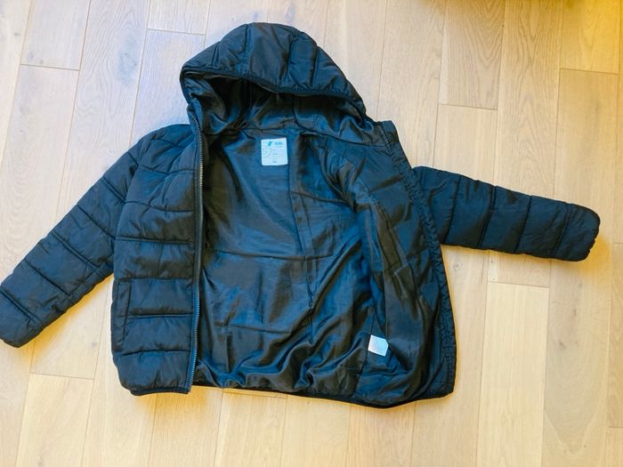 Manteau doudoune noir garçon Gémo taille 10 ans - photo numéro 6