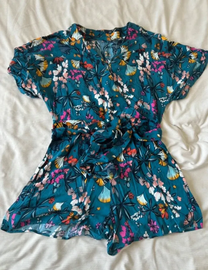 Combi short Kiabi coloré fleuri taille M