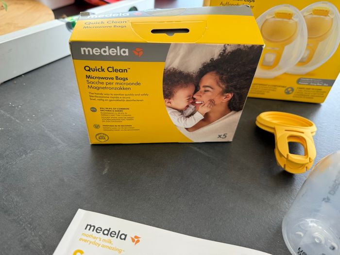Tire lait medela swing hands free - photo numéro 4