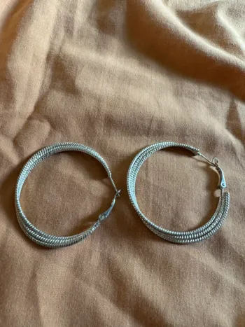 Anneaux boucles d’oreilles