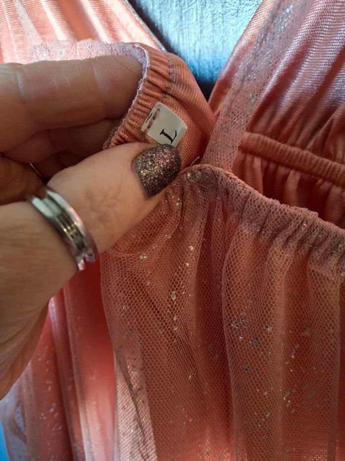 Jolie robe femme paillettes - photo numéro 2