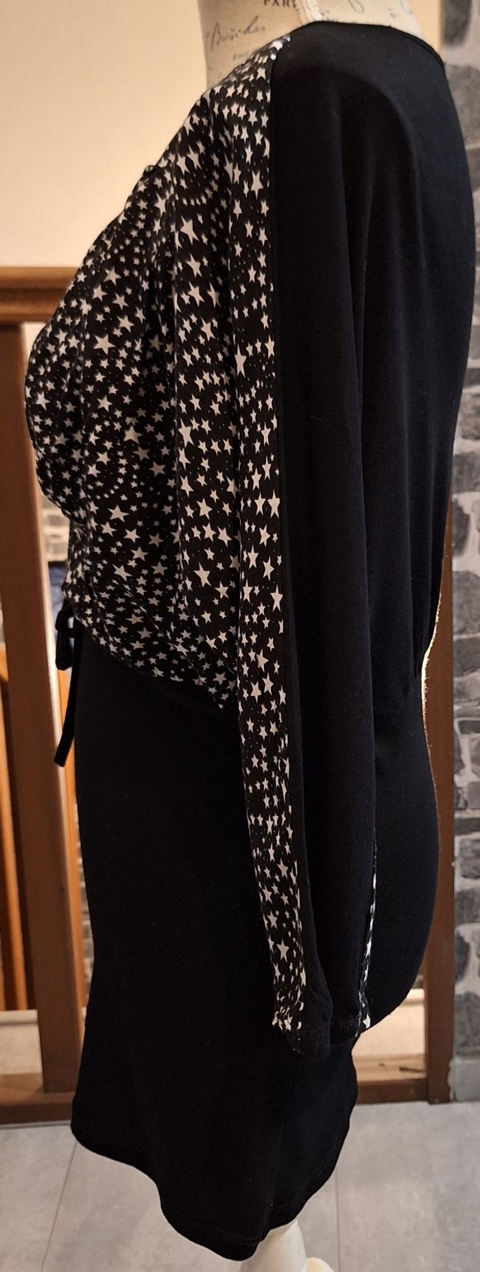 Pull tunique noir à étoiles blanches - photo numéro 4