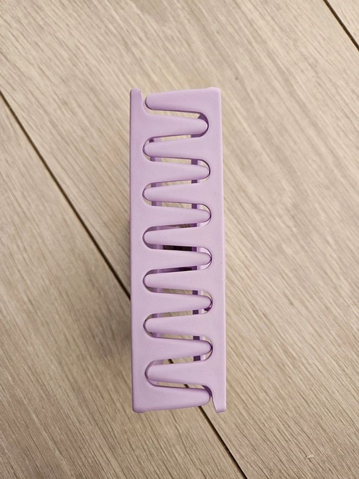 Grande pince violette - photo numéro 3