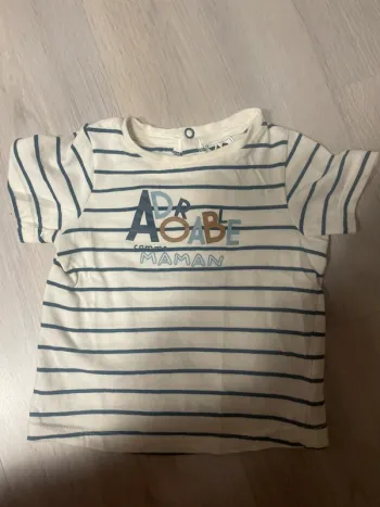 T-shirt tape à l’œil