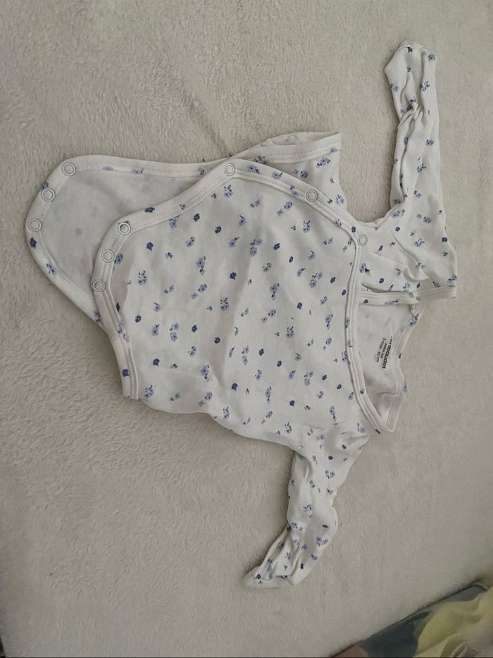 Lot 10 bodies 3 mois - photo numéro 9