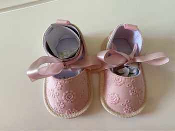 Chaussures bébé rose