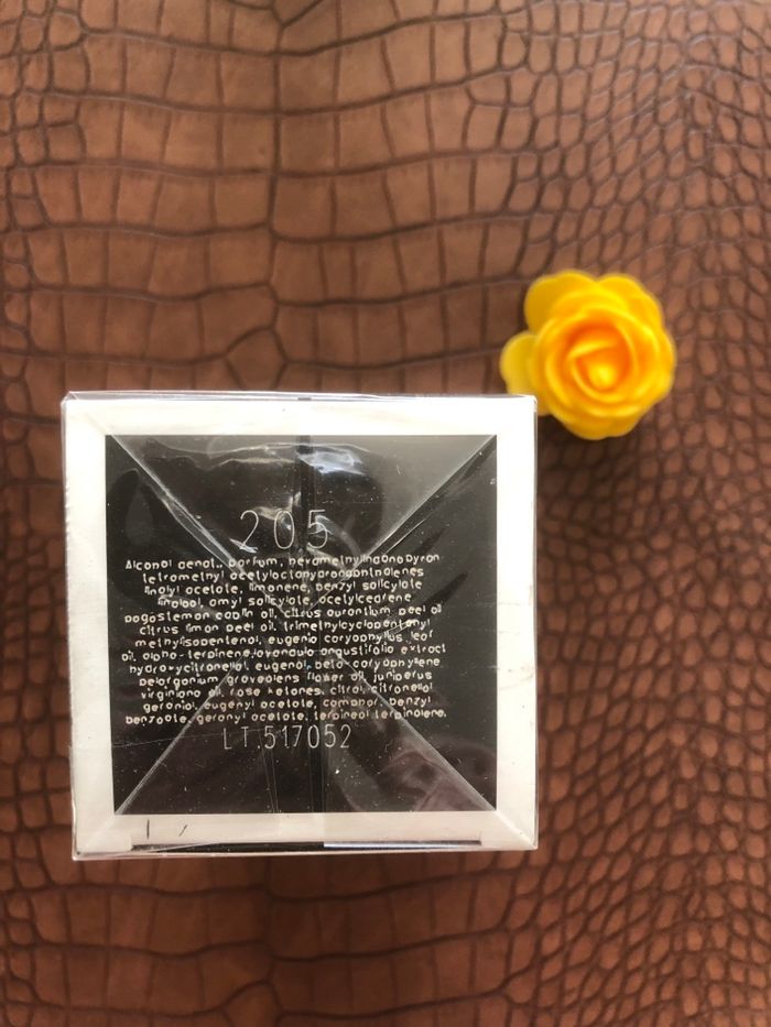 Parfum neuf homme 70 ml numéro 205 - photo numéro 2