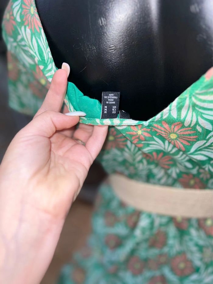 Robe verte été Fleurs dos nu marque vero moda taille M 38 - photo numéro 5