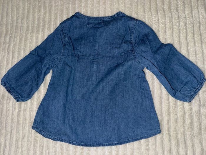 Blouse  en jean - fille - ktchoun  - 6 mois - très bon état - photo numéro 4