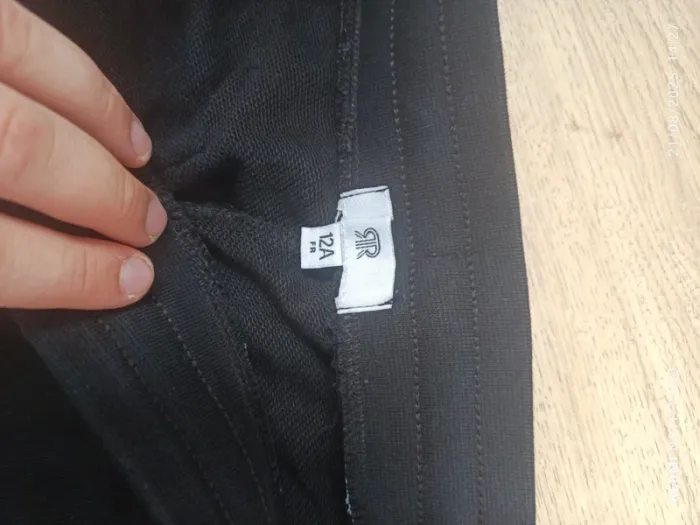 Magnifique jogging la redoute noir taille 12 ans - photo numéro 3