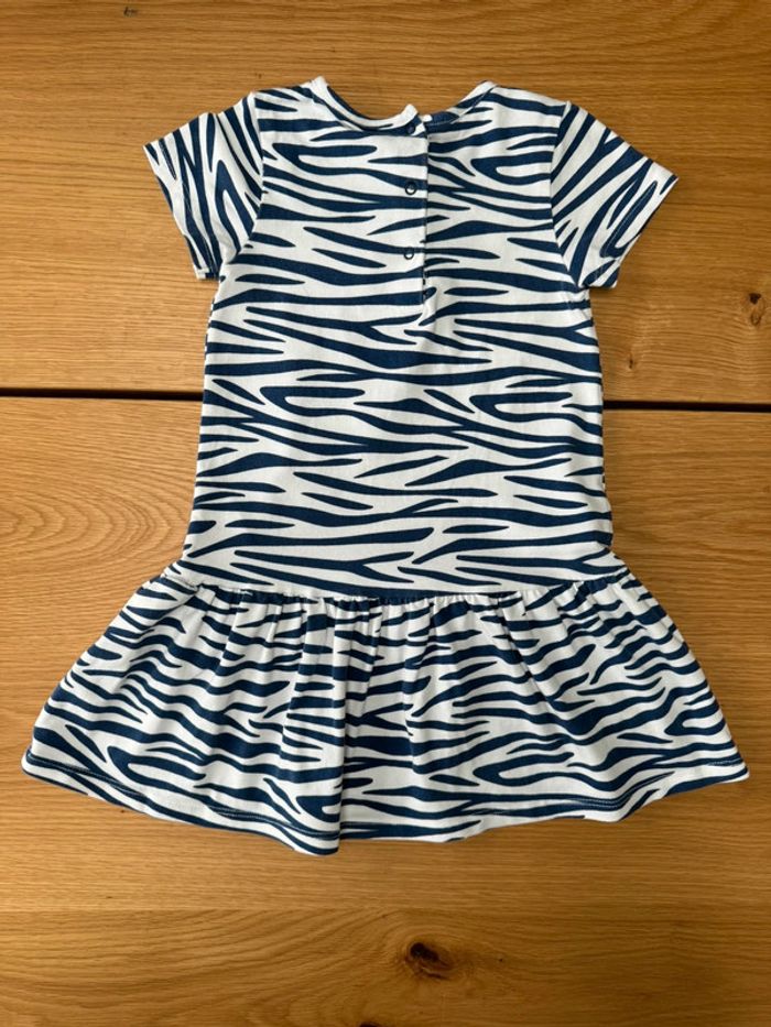 Robe MC blanche à rayures bleu marine avec cœur - Taille 3 Ans - photo numéro 8