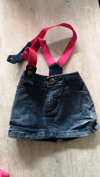 Jupe jeans avec bretelles
