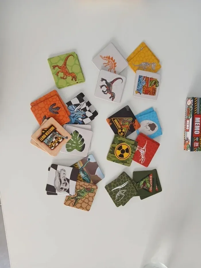 jeu de mémo dino