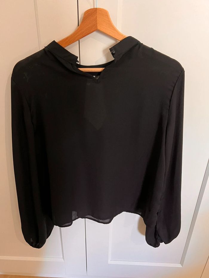 Blouse noire dentelle - photo numéro 2