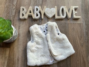 - Gilet Orchestra  - 3 mois - Très bon état