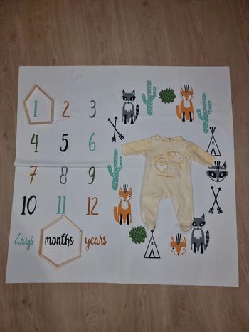 Petit pyjama jaune claire