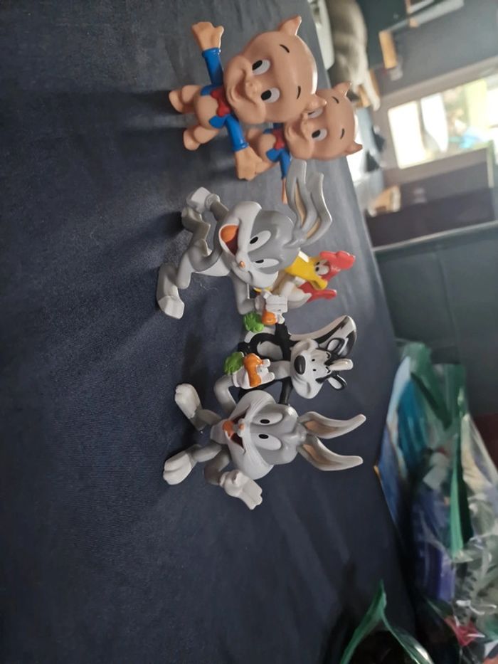 Figurine looney tunes