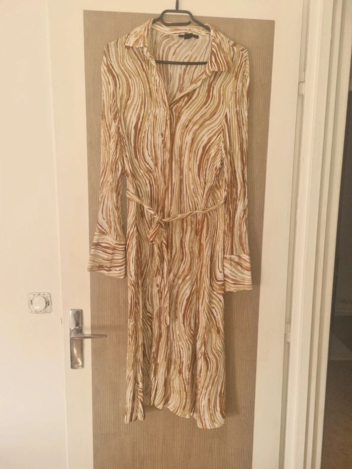 Robe esmara T 44