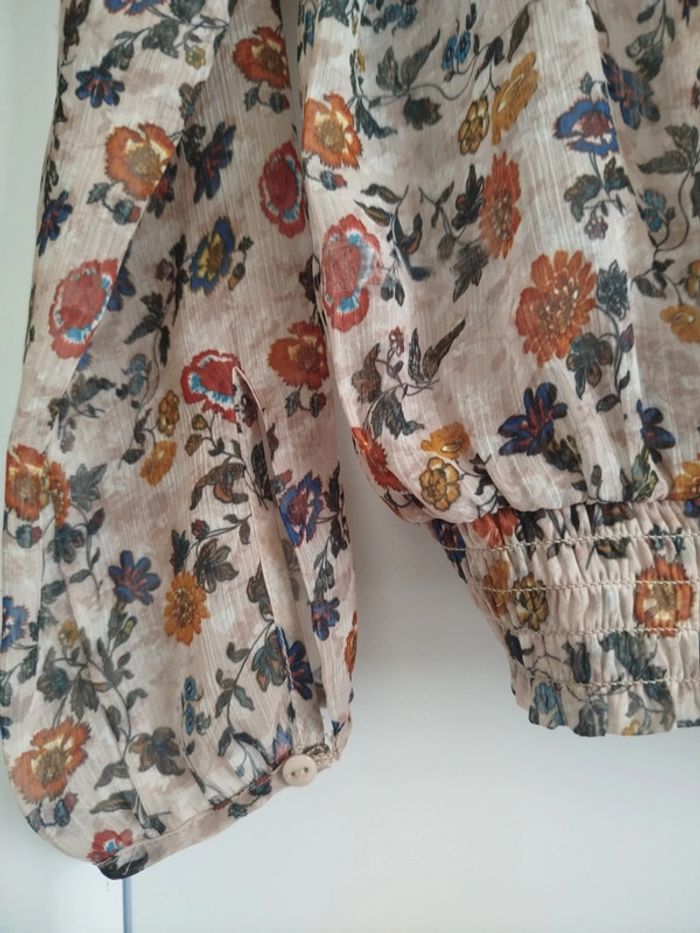 Haut blouse taille S très bon état - photo numéro 3