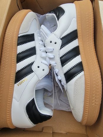 Adidas samba XLG neuve 