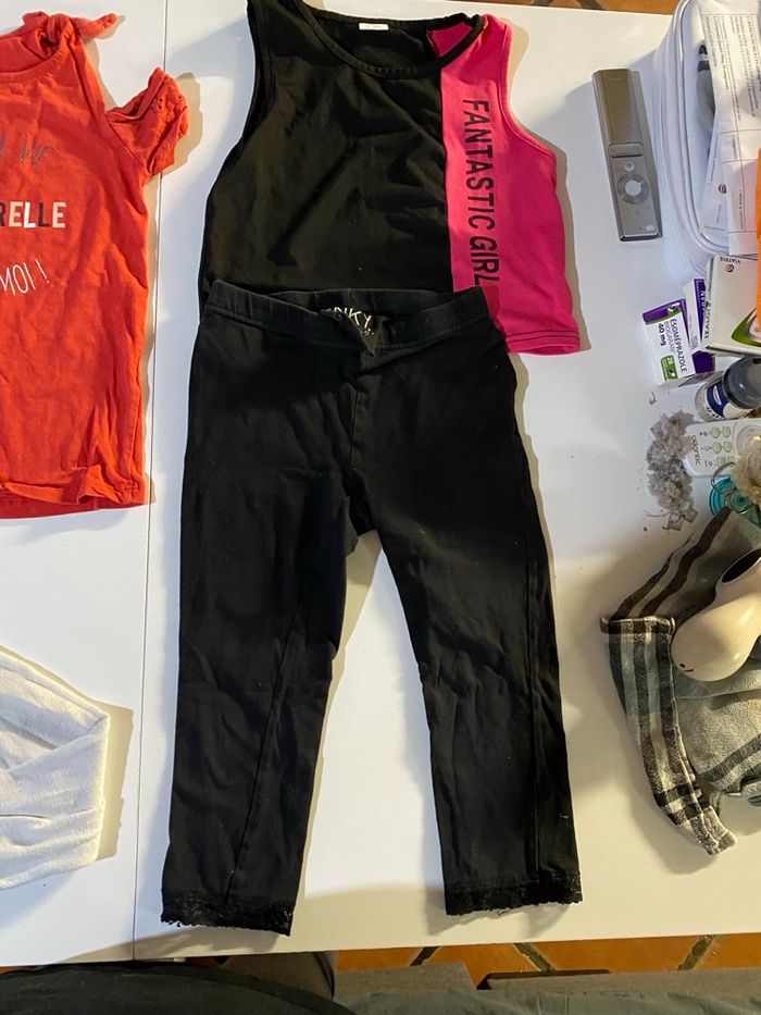 Lot de 5 vêtements fille taille 8 ans - photo numéro 3