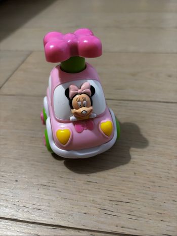Voiture Minnie