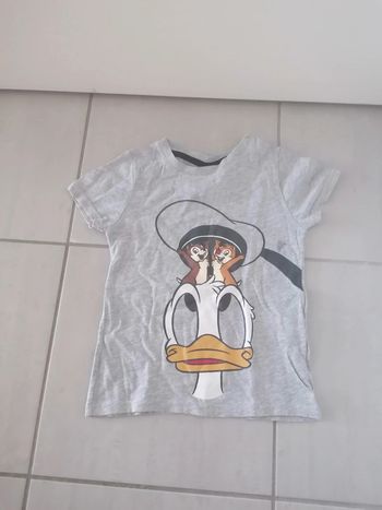Tee-shirt taille 4 ans