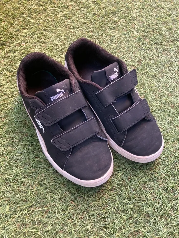 Puma baskets à scratch noir et blanche taille 33 mixte garçon fille