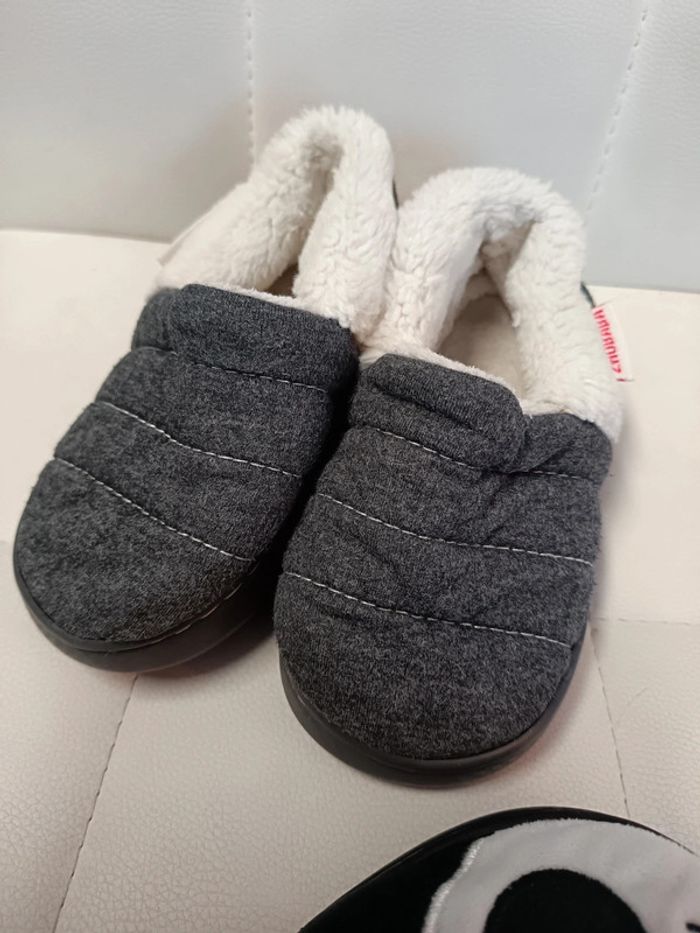 Chaussons taille 25/26 - photo numéro 5