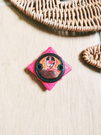 🌟 Power rangers Ninja steel - Etoile ishiban/badge en mousse rouge ranger Time force - marque Bandai