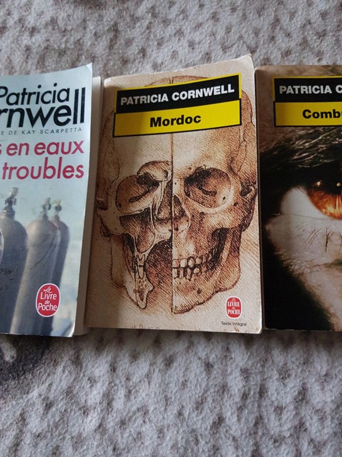 lot de 3 romans de Patricia Cornwell - Tomes 7 8 et 9 - photo numéro 3