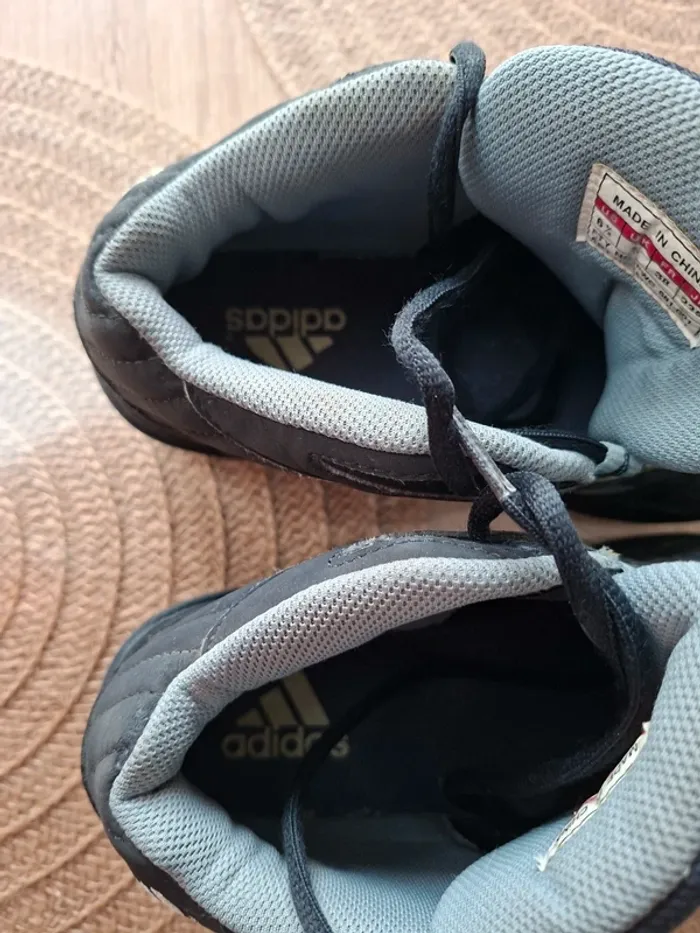 Adidas montantes noires/grises – Taille 38 - photo numéro 7