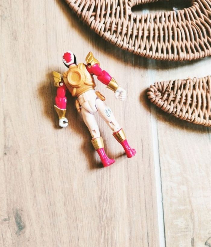 🙅 Power rangers ultra megaforce - Figurine du ranger rouge - marque Bandai - photo numéro 2