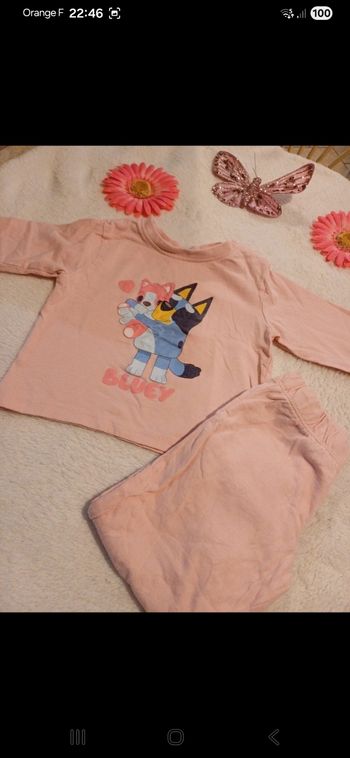 Pyjama bébé taille 12 mois