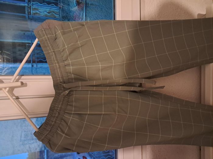LOT 3 ADIDAS ET 5 PANTALONS XL NEUFS - photo numéro 7