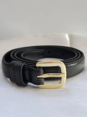 Ceinture en cuir pu Neuve très jolie 