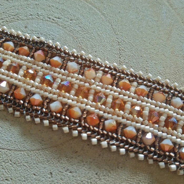 Bracelet manchette tissé perles Création bijoux artisanale