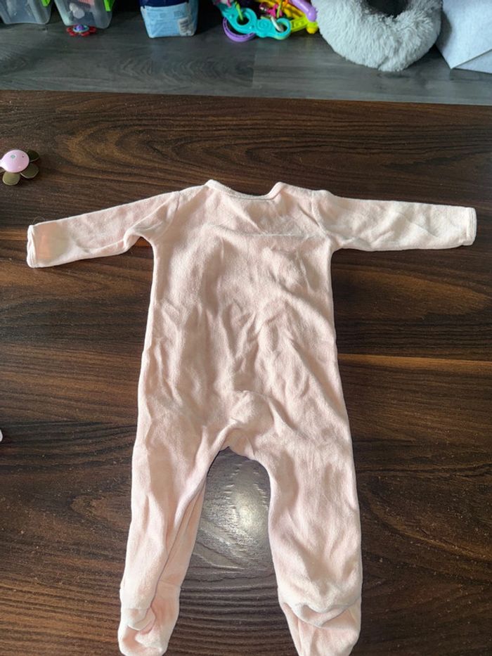 Lot de trois pyjamas - photo numéro 5