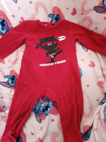 Pyjamas motif chat taille 12 mois