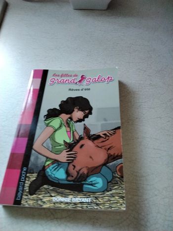 Livre enfant - Les filles de grand galop