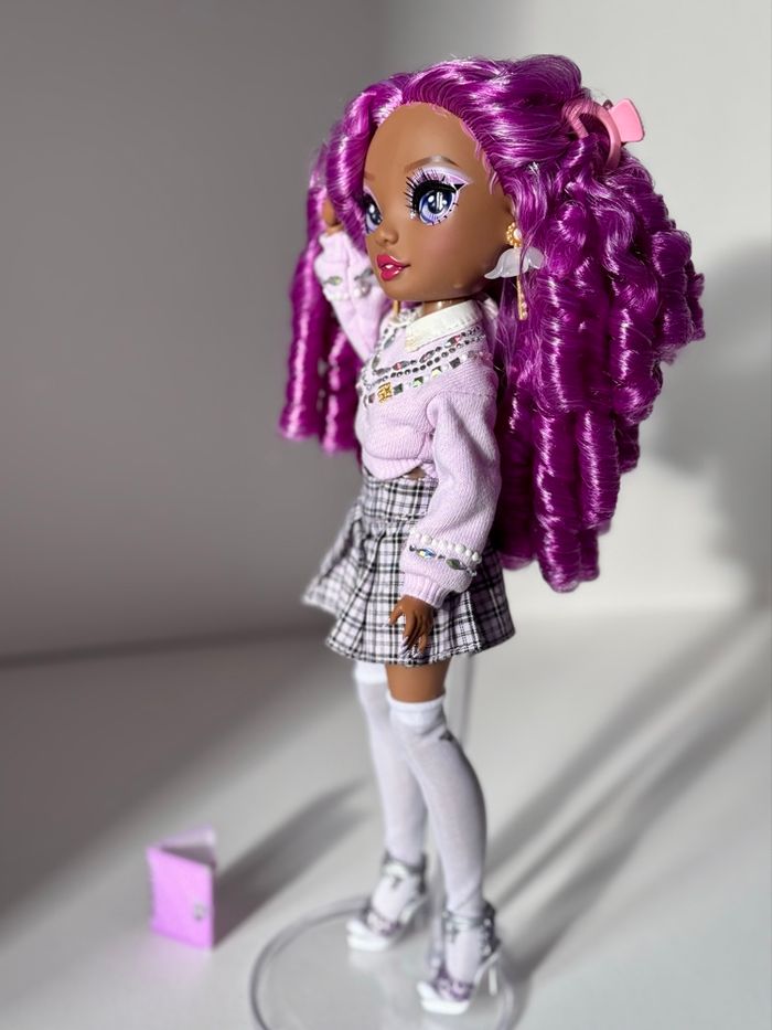 Lilac Rainbow High - photo numéro 7
